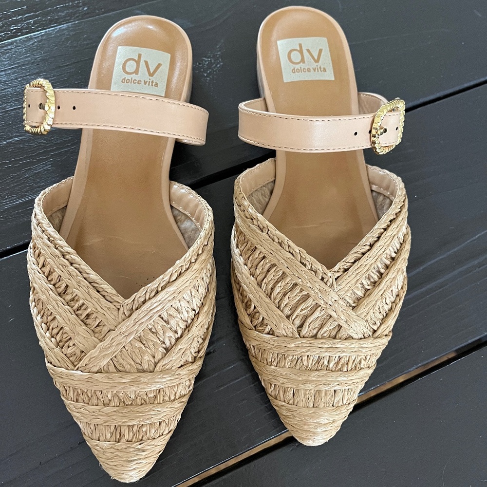 DV Dolce Vita mules flats